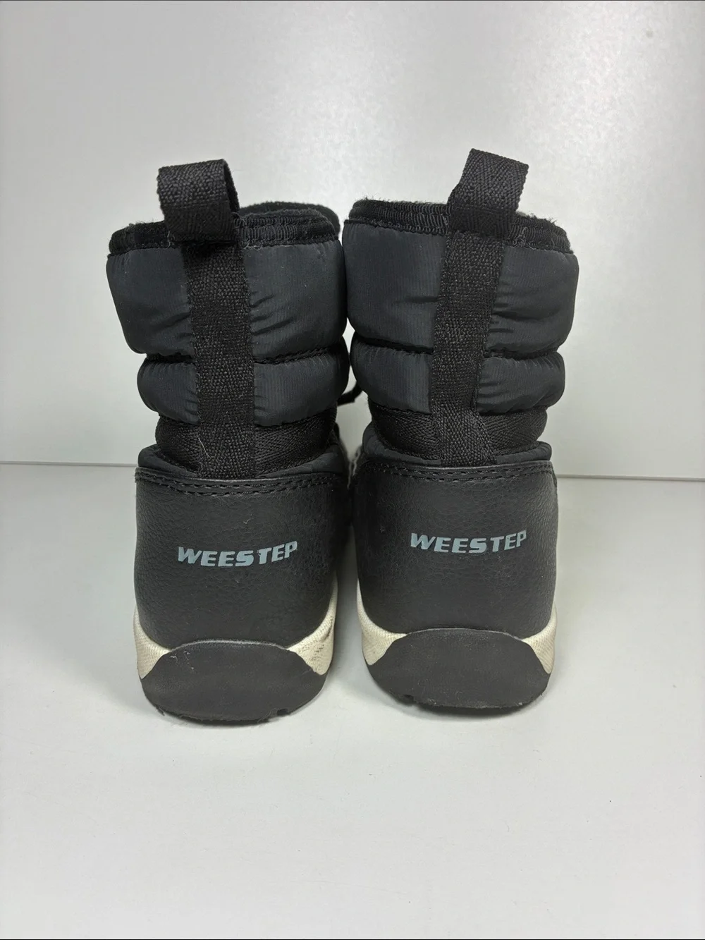 Weestep Kids Black Waterproof Snow Boots with Reflective Laces, size 13